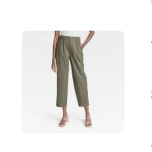 a new day Women's Cropped Khaki Pants